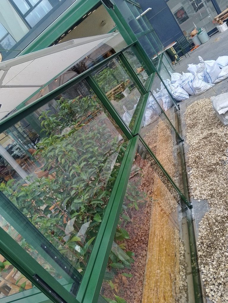 Kadıköy Pistonlu Rüzgar Kırıcı