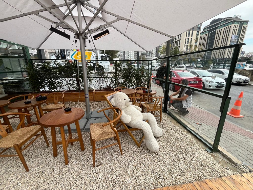 Kadıköy Rüzgar Kırıcı